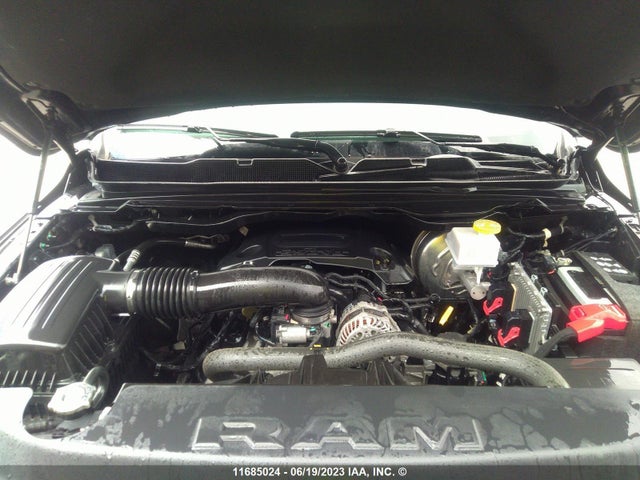 1C6SRFVT0NN127465 RAM 1500 Sport