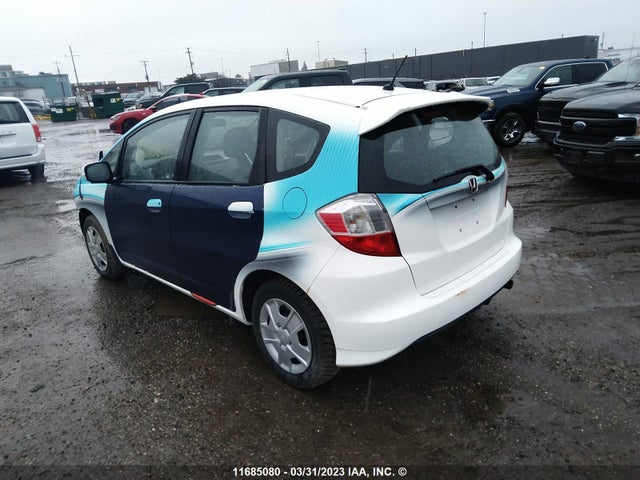 Honda FIT LX 2014 LUCGE8H53E3005581 Image 3