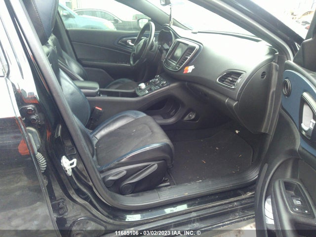 Chrysler 200 S 2015 1C3CCCBBXFN712150 Image 5