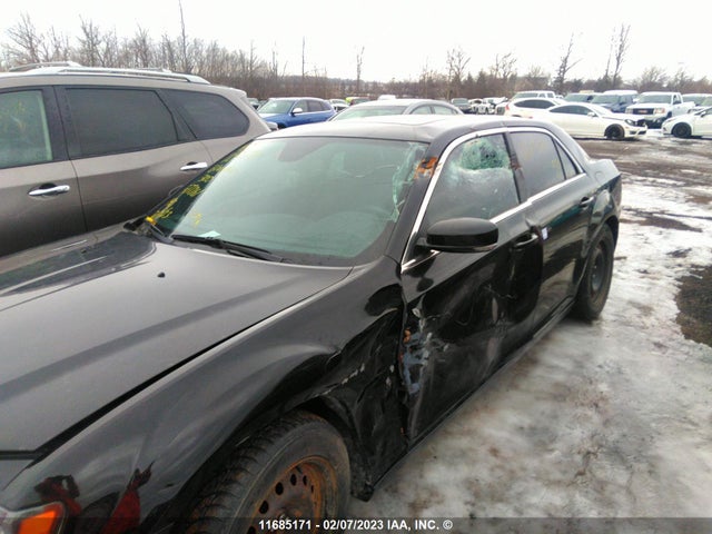2C3CCABT0DH537961 Chrysler 300 S