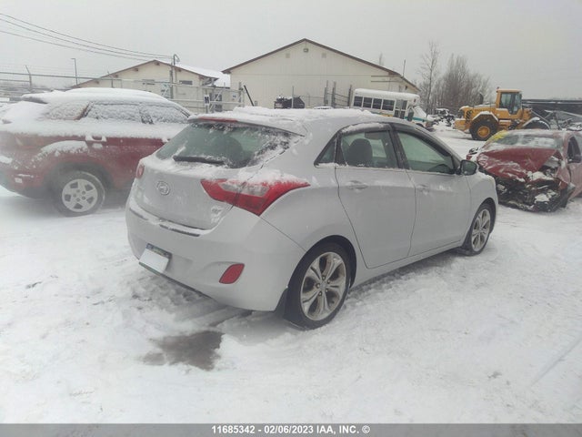 Hyundai ELANTRA GT 2013 KMHD35LE8DU029219 Image 5