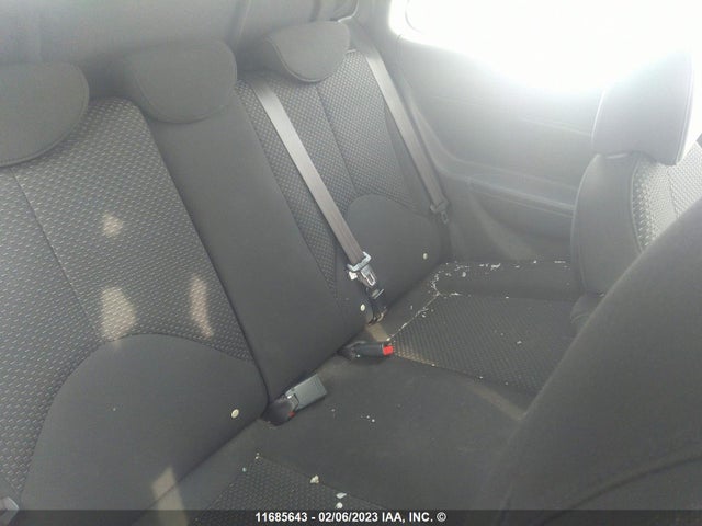 Hyundai ACCENT SE 2010 KMHCN3BC0AU171473 Image 10