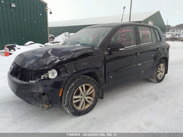 WVGJV3AX3EW588656 Volkswagen Tiguan S/se/sel/r-line