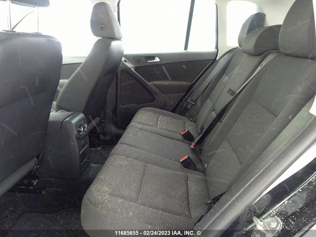 WVGJV3AX3EW588656 Volkswagen Tiguan S/se/sel/r-line