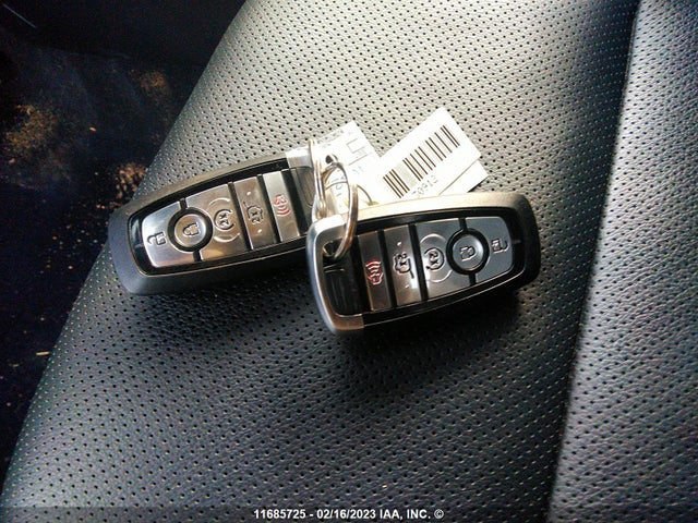 11685725 :رقم المزاد ، 1FMCU9DZ5LUC60014 vin ، 2020 Ford Escape Titanium مزاد بيع