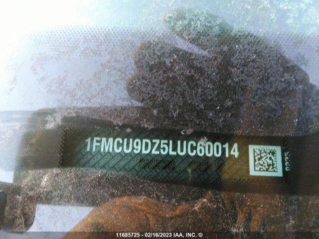 11685725 :رقم المزاد ، 1FMCU9DZ5LUC60014 vin ، 2020 Ford Escape Titanium مزاد بيع