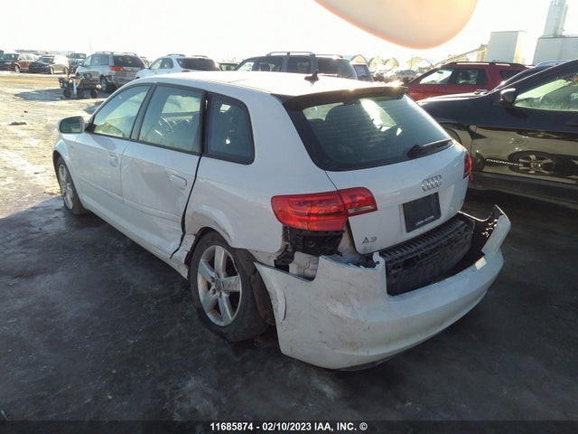 WAUKJCFM6CA062337 Audi A3 Premium Plus