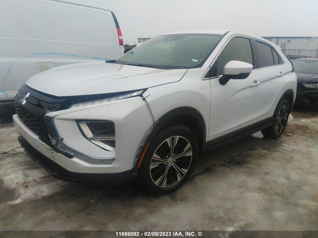 JA4ATUAA4NZ613522 Mitsubishi Eclipse Cross Es
