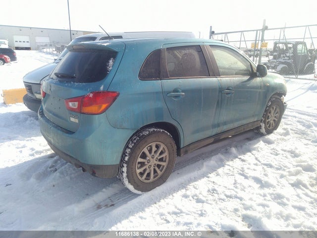 4A4AJ3AU4DE605256 Mitsubishi RVR SE
