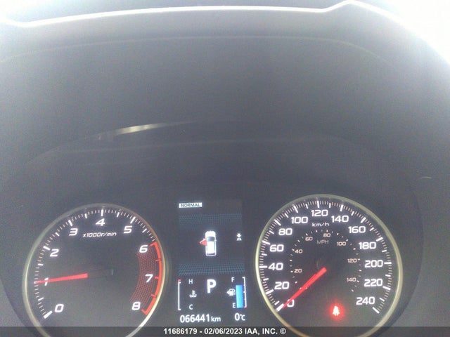 JA4ATUAA5NZ602531 Mitsubishi Eclipse Cross Es