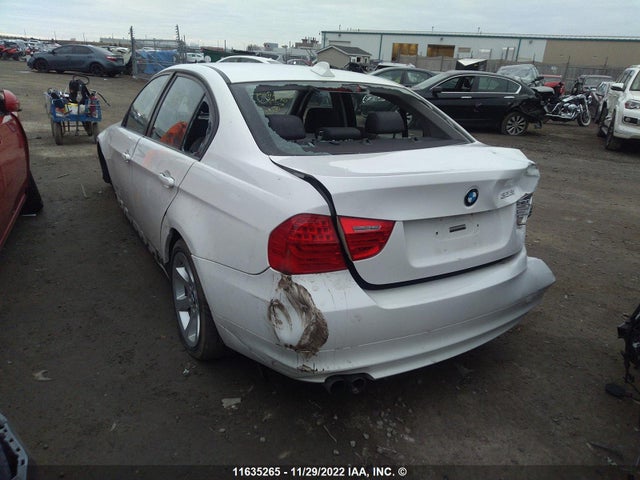 WBAPG73589A641105 BMW 323 I