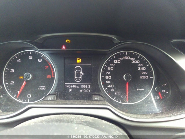 Audi A4 PREMIUM 2014 WAUBFCFL8EN009918 Image 7