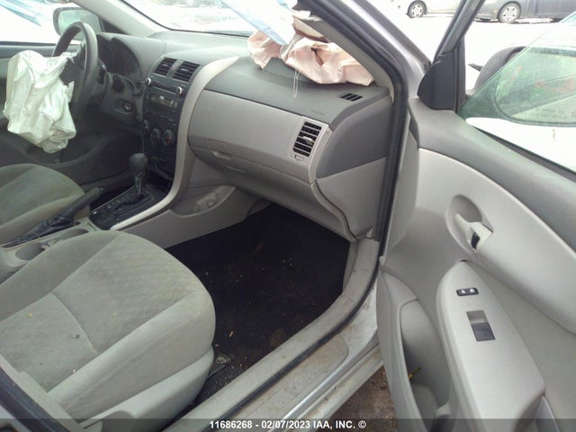 Toyota Corolla S/le/xle 2010 2T1BU4EE7AC326488 Image 6
