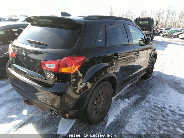JA4AJ4AW3HZ611377 Mitsubishi RVR SE