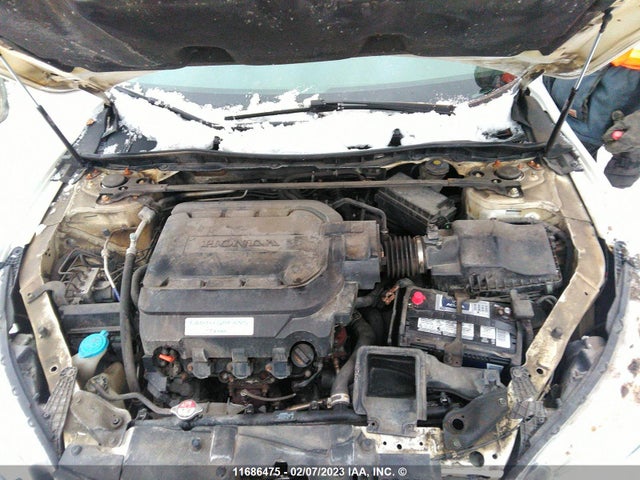 Honda Accord Touring 2015 1HGCR3F91FA801356 Image 10