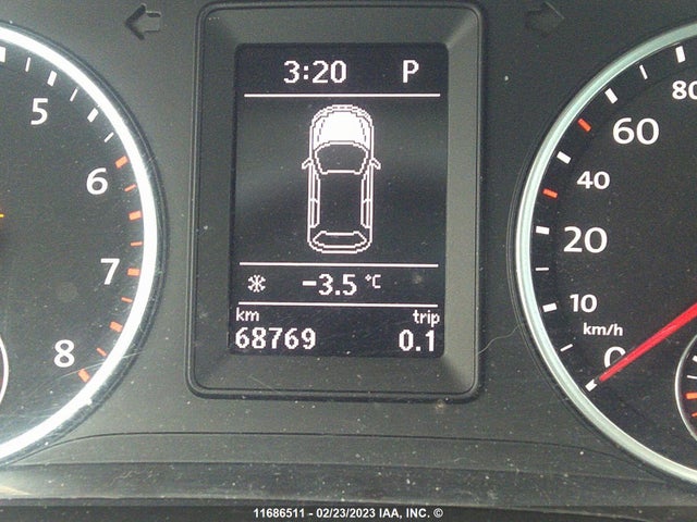 WVGJV7AX0GW599933 Volkswagen TIGUAN