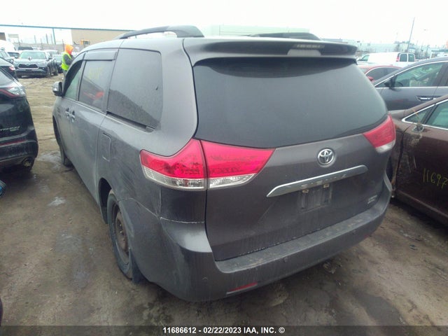 Toyota SIENNA 2014 5TDDK3DC7ES088020 Image 4