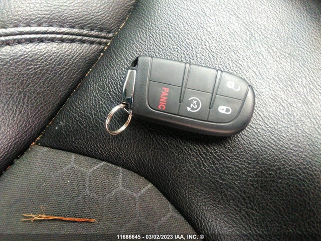 3C4NJDBB1JT321154 Jeep Compass Latitude