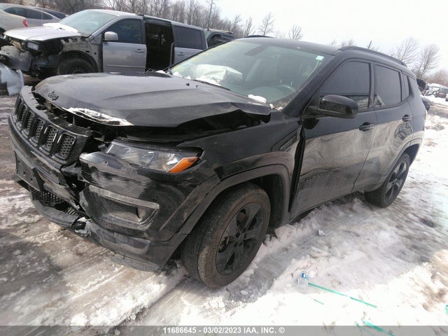 3C4NJDBB1JT321154 Jeep Compass Latitude