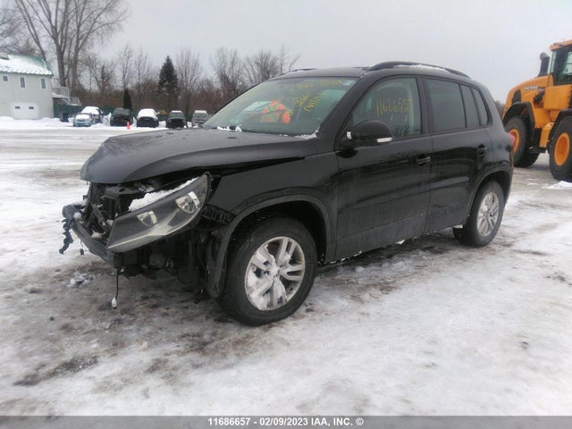 WVGHV7AXXFW503013 Volkswagen Tiguan S/se/sel/r-line