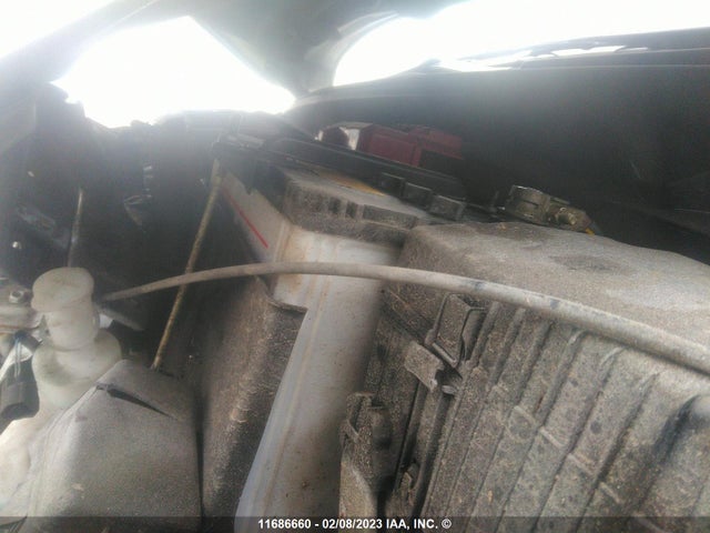 ML32A3HJ8JH010883 Mitsubishi MIRAGE ES