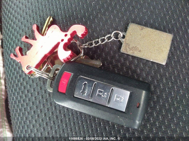 JA32U2FU1HU607014 Mitsubishi LANCER ES