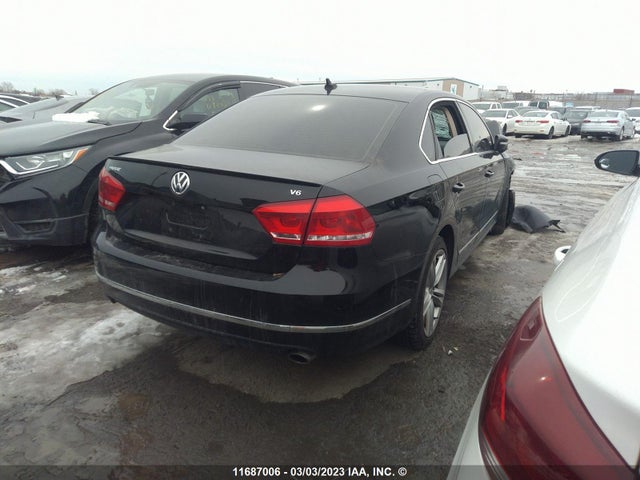 Volkswagen PASSAT SEL 2015 1VWCM7A39FC107538 Image 6
