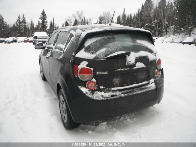 Chevrolet Sonic 2016 1G1JA6SH5G4180000 Image 4