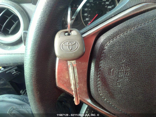 Toyota RAV4 LE 2014 2T3ZFREV3EW077611 Image 3