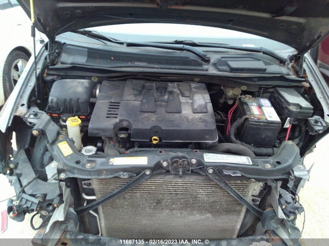 2A4RR6DX9AR398060 Chrysler Town & Country Limited