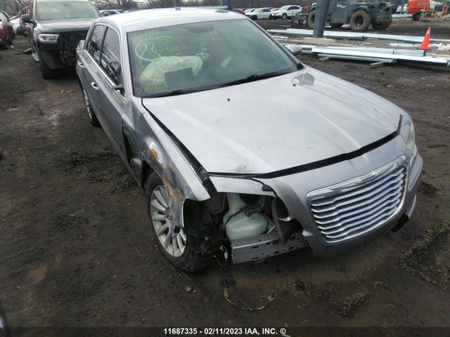 2C3CCAAGXEH107201 Chrysler 300