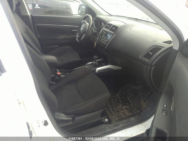 4A4AJ3AU9EE604122 Mitsubishi RVR SE