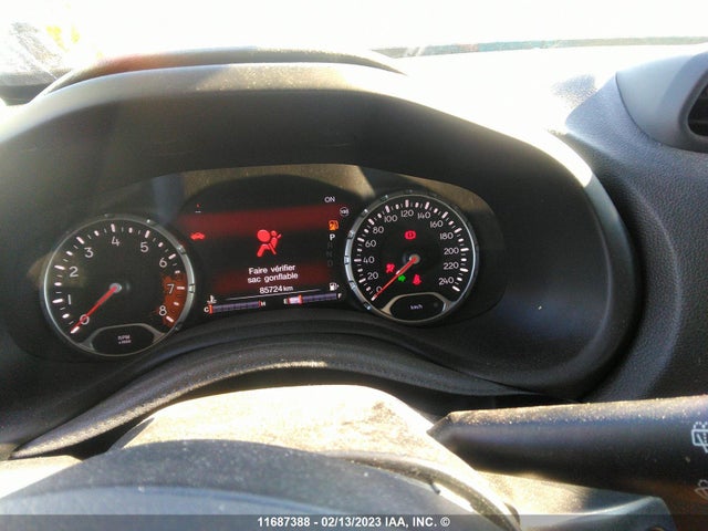 ZACCJBDB4HPF62183 Jeep Renegade Limited