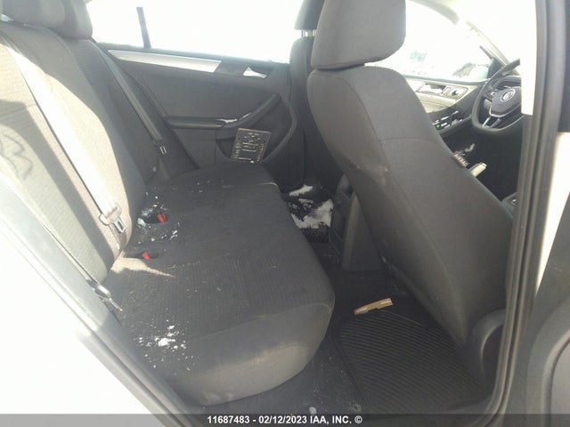 3VW167AJ3GM270511 Volkswagen JETTA S
