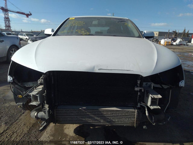 WAUBFCFL8EN000880 Audi A4 PREMIUM