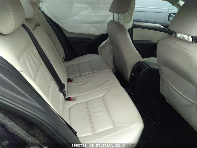 3VWLA7AJ7FM234973 Volkswagen Jetta