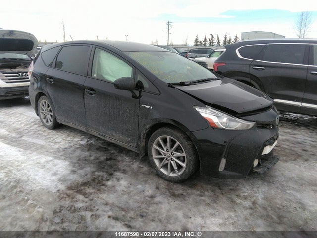 Toyota PRIUS V 2015 JTDZN3EU6FJ021489 zdjęcie główne