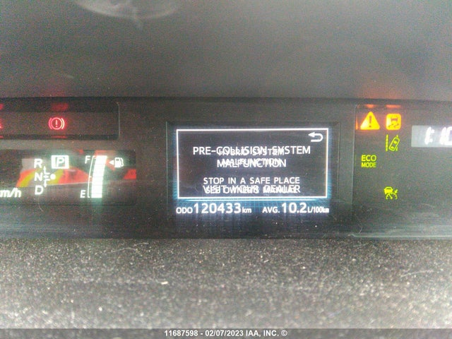 Toyota PRIUS V 2015 JTDZN3EU6FJ021489 Image 8