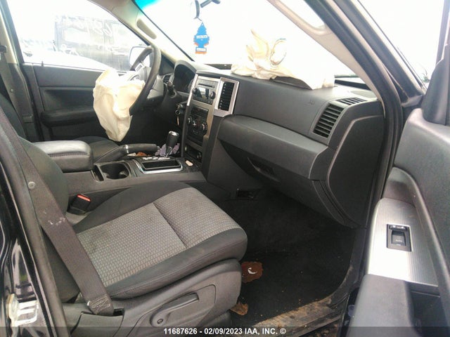 Jeep Grand Cherokee Laredo 2010 1J4PR4GK0AC133130 Image 7
