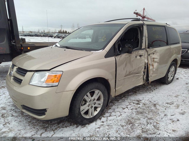 Dodge Grand Caravan Se 2010 2D4RN4DE3AR437541 Image 2