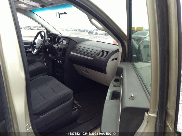 Dodge Grand Caravan Se 2010 2D4RN4DE3AR437541 Image 5