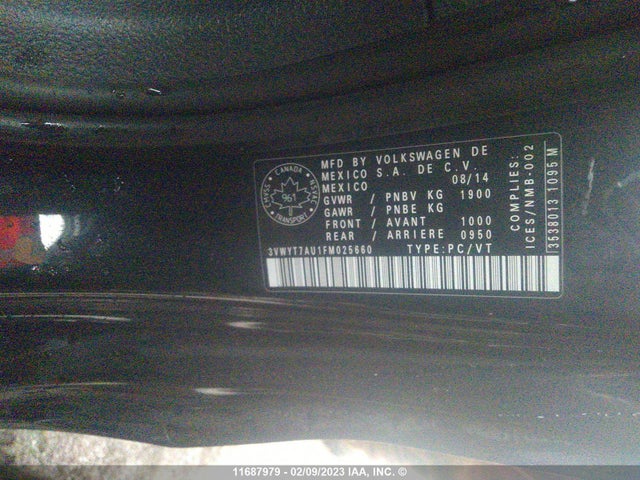 3VWYT7AU1FM025660 Volkswagen GTI