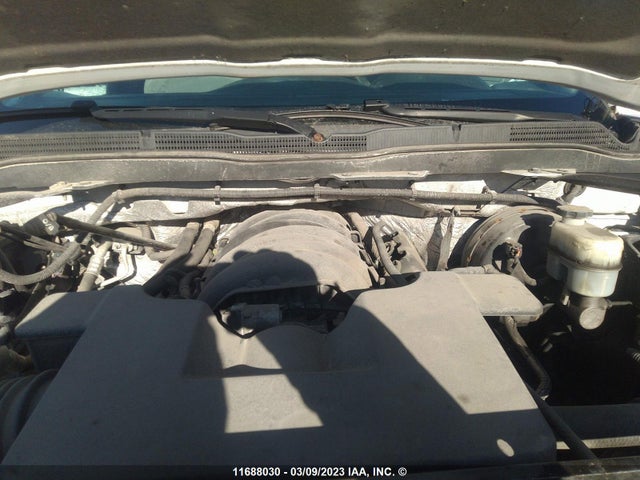 Chevrolet Silverado K1500 2015 1GCNKPEC7FZ201037 Image 10