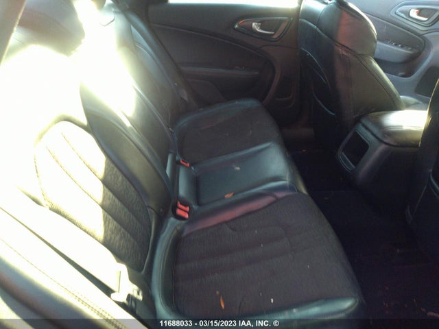 1C3CCCBB5FN708569 Chrysler 200 S