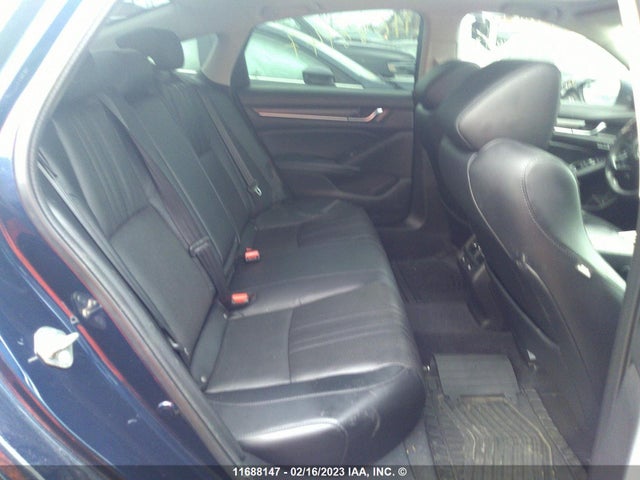 Honda Accord Touring 2018 1HGCV1F94JA810531 Image 8