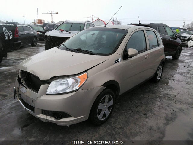Chevrolet AVEO LS 2010 3G1TB6DE4AL135530 Image 2