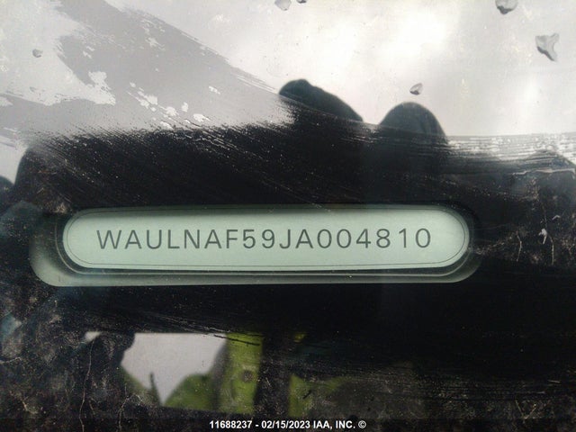 WAULNAF59JA004810 Audi A5 Premium Plus