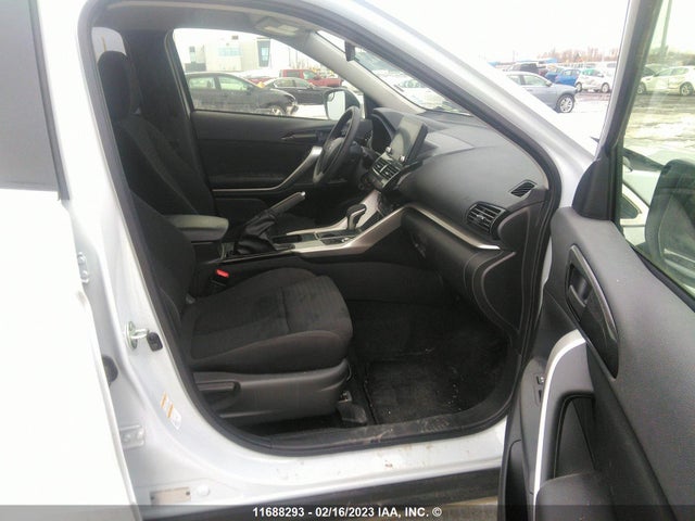 JA4ATUAA1NZ600890 Mitsubishi Eclipse Cross Es