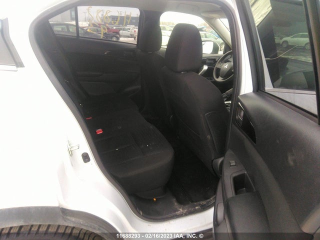 JA4ATUAA1NZ600890 Mitsubishi Eclipse Cross Es