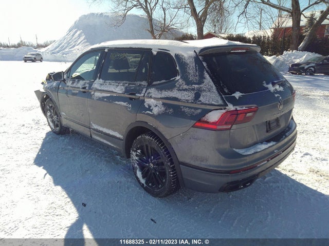 3VV8B7AXXNM166226 Volkswagen Tiguan Se R-line Black